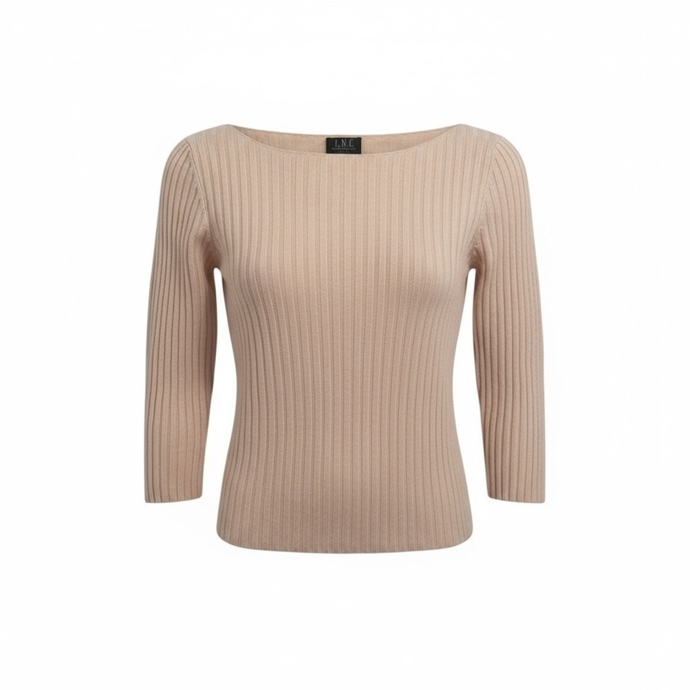 Cashmere sweater with 3/4 sleeves
